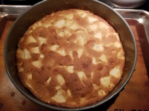 Baked Apple cake