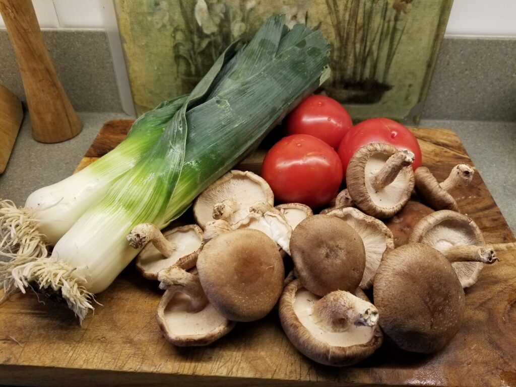 all of the elements of tomato, shiitake, and leek pie