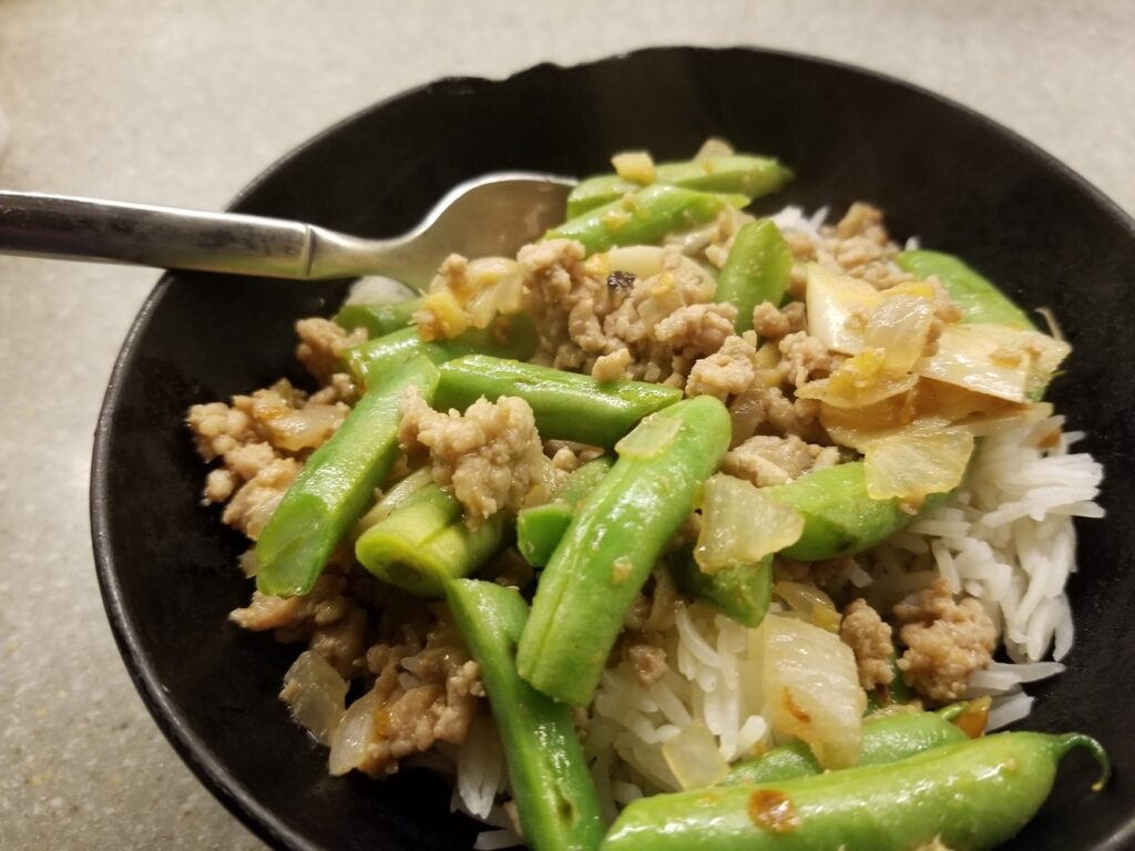 Szechuan Pork and Green Beans with white rice