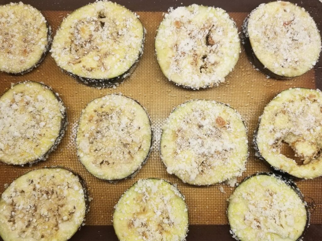 Breaded eggplant for Cheesy Eggplant Stacks