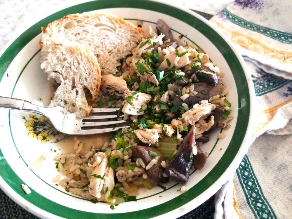 Chicken Portobello Mélange with sourdough bread