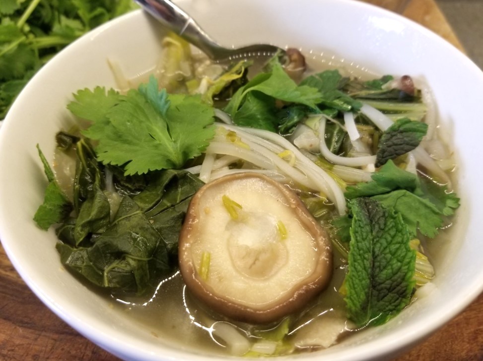 Brothy Soup with Shrimp and Bok Choi