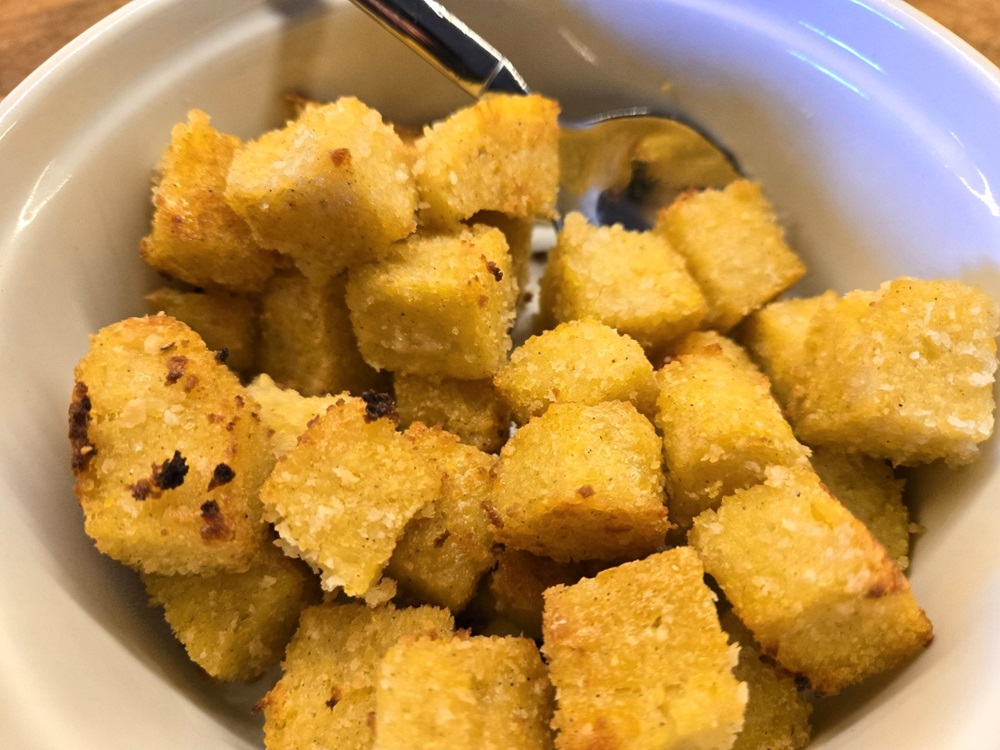 Polenta Croutons for the table