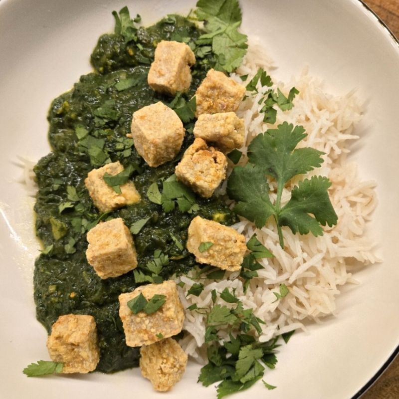 Saag with Crispy Tofu